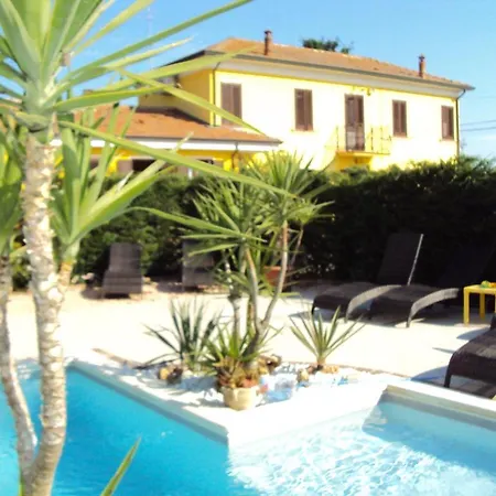 Bed & Breakfast La Corte Ferrara